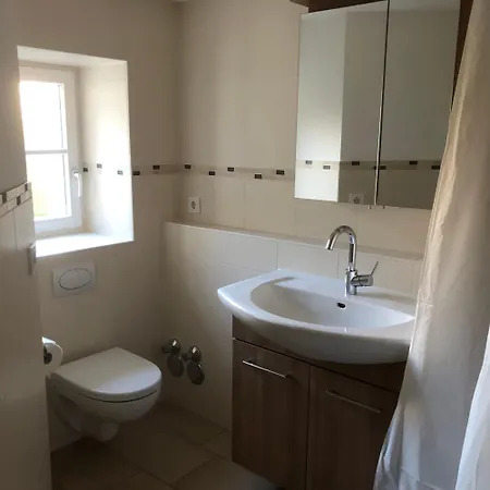 Am Tor アパート ランゲンブルク